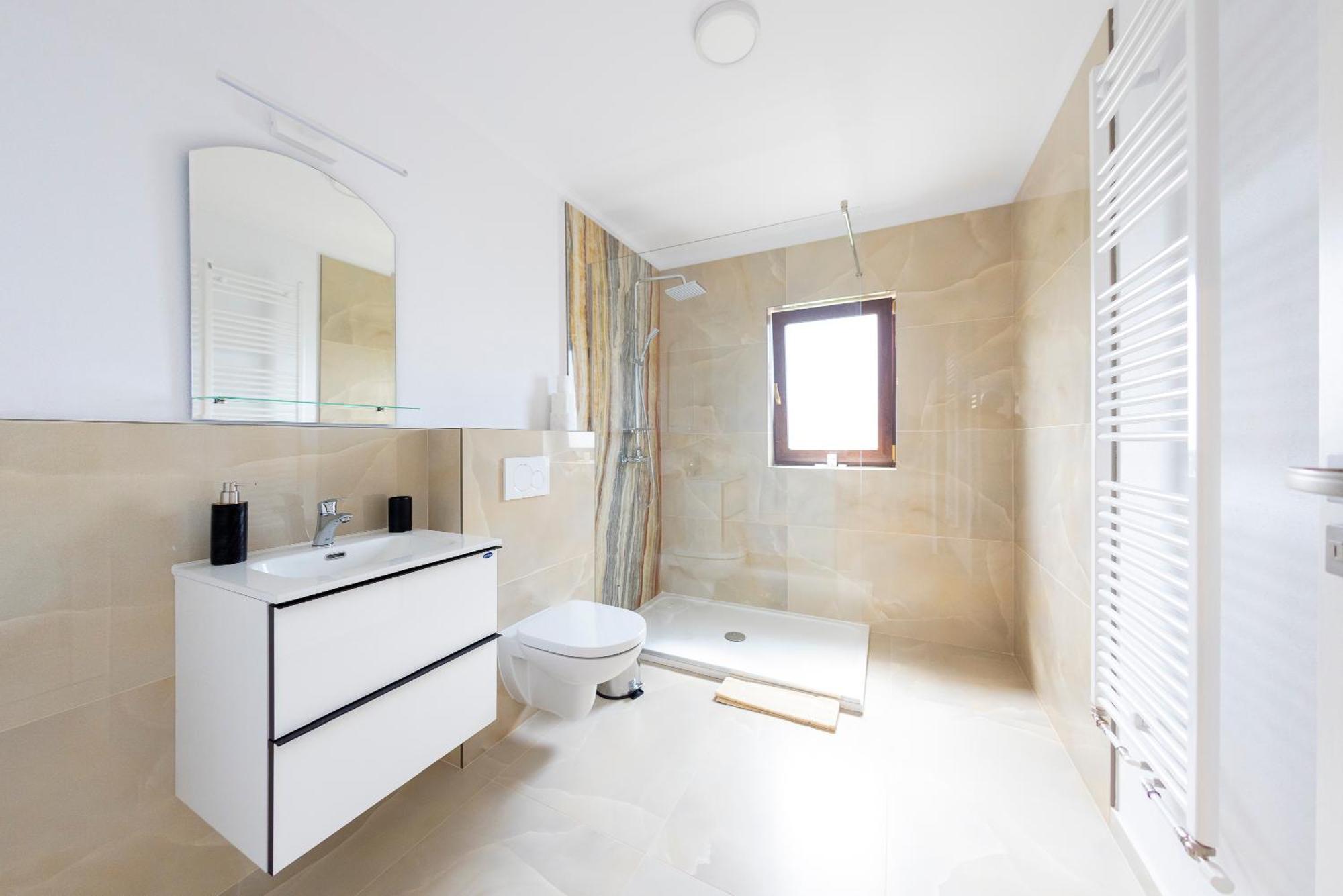 Casa Cu Nuc Hotel Алба Юлия Екстериор снимка