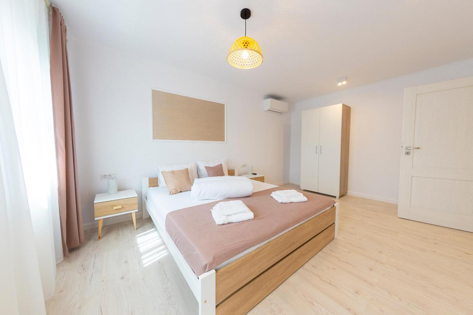 Casa Cu Nuc Hotel Алба Юлия Екстериор снимка