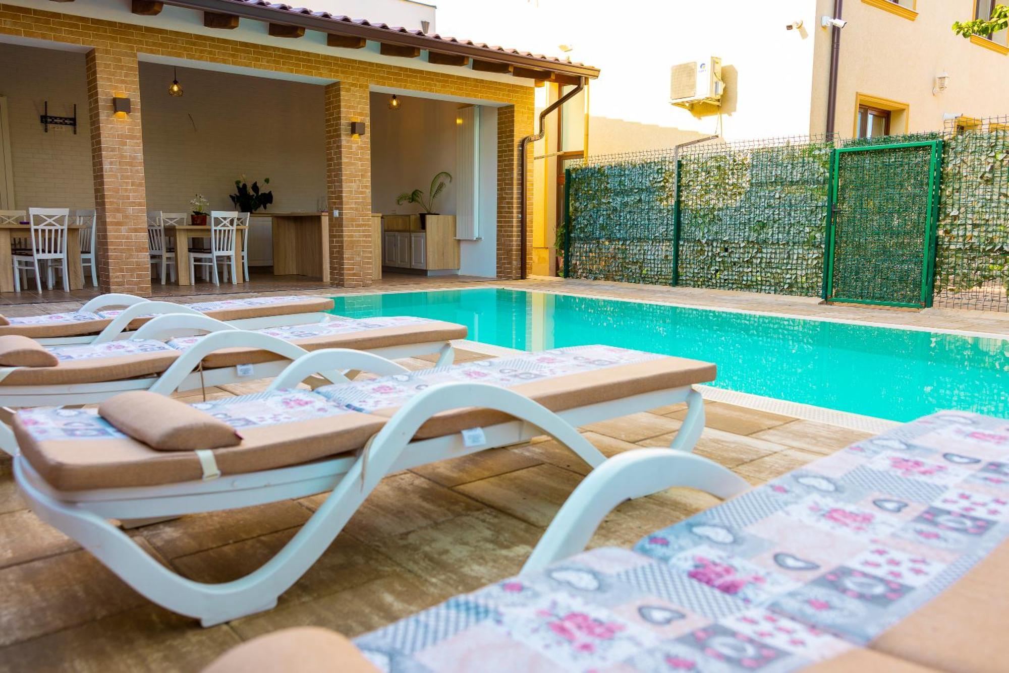 Casa Cu Nuc Hotel Алба Юлия Екстериор снимка